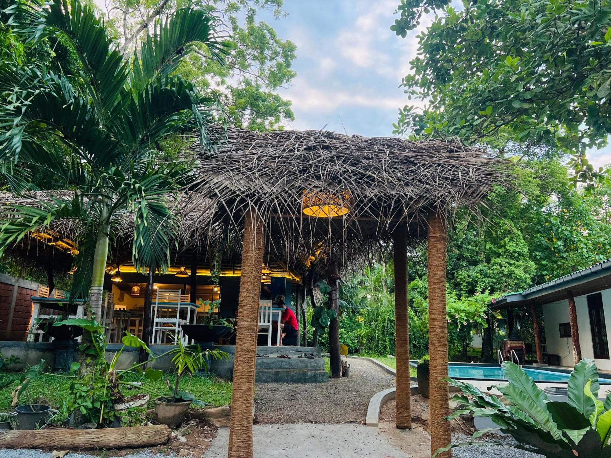 Maritime Nest Cabanas Тангалла Экстерьер фото